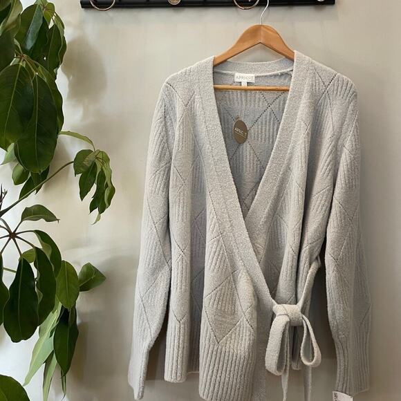 Apricot 1X Curve Wrap Sweater | Light Grey, Tie-Waist, Soft Knit, NWT - Picture 8 of 16